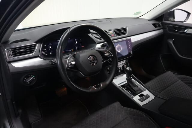 Skoda SUPERB Combi 1.5 TSI Business Edition Automaat | LED | Navigatie | Carplay