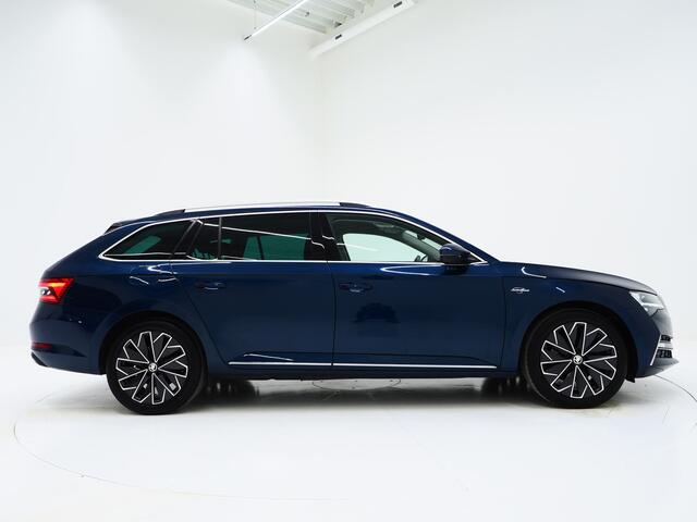 Skoda SUPERB Combi 1.4 TSI iV Laurin & Klement | Leder | Canton | Trekhaak | Camera | Keyless | Adaptive Cruise | Memory | Carplay