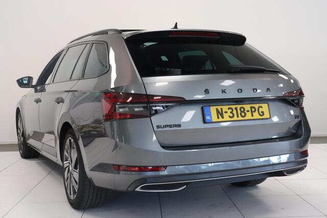 Skoda SUPERB Combi 1.4 TSI iV Sportline Business | Panoramadak | SSoH 94,9 % | Camera | Matrix LED | Elektr achterklep | Navigatie |