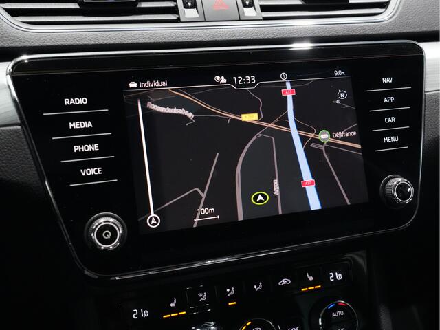 Skoda SUPERB Combi 1.4 TSI iV 204pk PHEV Business Edition Plus Trekhaak | Camera | Memory | Carplay | 18" | Navi 19