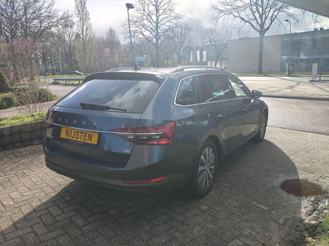 Skoda SUPERB Combi 1.4 TSi PHEV, Pano, Navi, Dig cockpit