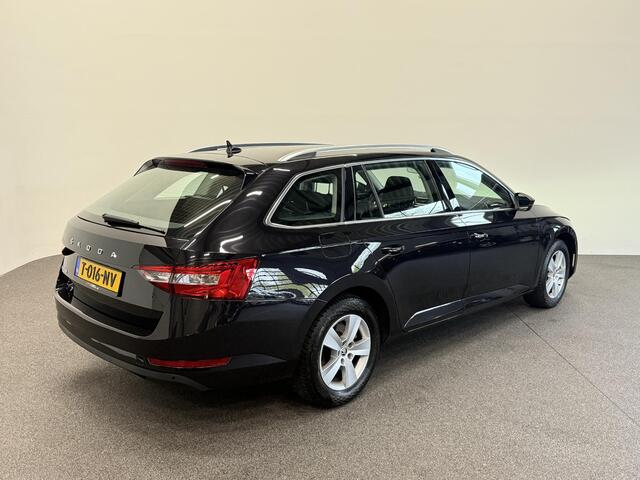 Skoda SUPERB Combi 1.5 TSI ACT Business Edition Airco ECC Navi Carplay Virtual Cockpit Full LED PDC A Keyless Go Cruise Control Privacy Glass