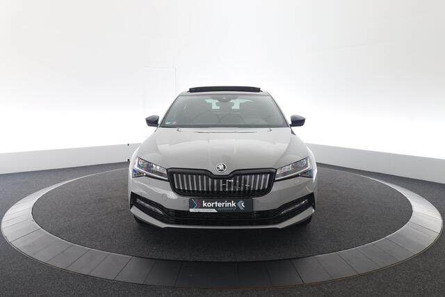 Skoda SUPERB 1.4 TSI iV Sportline Business | Trekhaak | Pano | ACC | Blind-Spot
