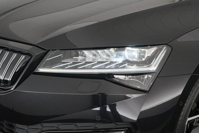 Skoda SUPERB Combi 1.4 TSI iV Sportline Business