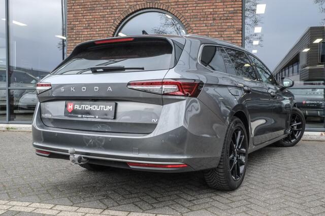Skoda SUPERB Combi 1.5 TSI iV 150kW L&K | Panoramadak | Trekhaak | Leder | ACC