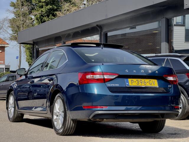 Skoda SUPERB 1.4 TSI iV AUT6 EDITION PLUS PANODAK LEDER NAVI CAMERA DIGI-DASH APPLE-CARPLAY LED LMV PDC