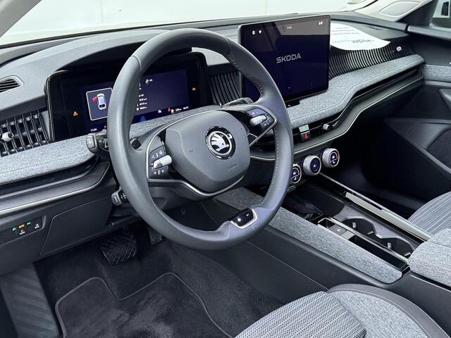 Skoda SUPERB Combi 1.5 TSI MHEV First Edition | 150 PK | Automaat | Trekhaak | Virtual Pedal Achterklep | Stoelverwarming voor & achter | Navigatiesysteem |