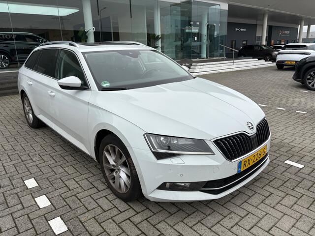 Skoda SUPERB Combi 1.4 TSI ACT 150PK Ambition Business NAVI/ECC/CRUISE/PANODAK/ELEK.KLEP