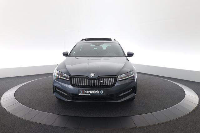 Skoda SUPERB Combi 1.4 TSI iV Sportline Business