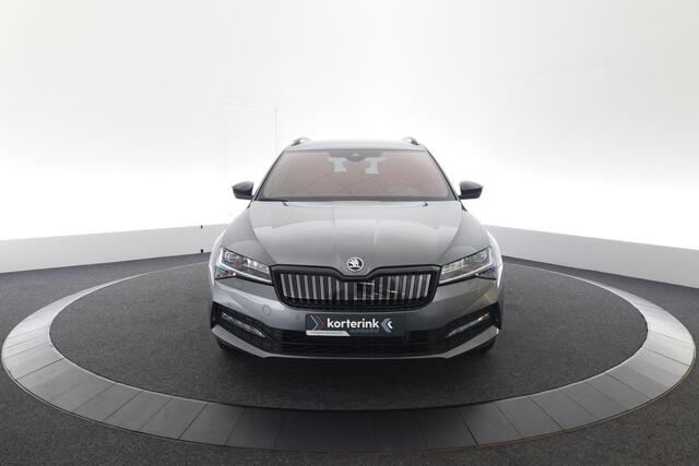 Skoda SUPERB Combi 1.4 TSI iV Sportline Business