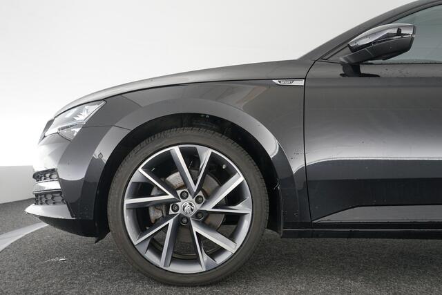 Skoda SUPERB Combi 1.4 TSI iV Sportline Business