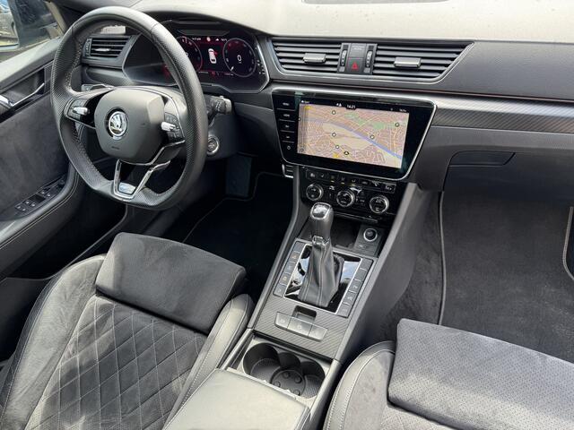 Skoda SUPERB Combi PHEV Sportline, Pano | Trekhaak 1600kg