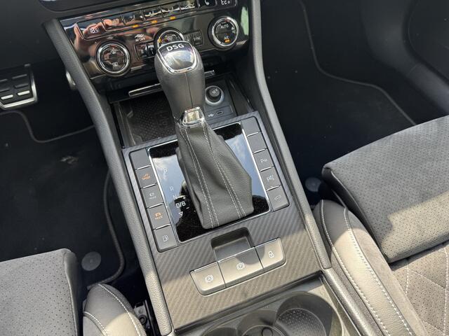 Skoda SUPERB Combi PHEV Sportline, Pano | Trekhaak 1600kg