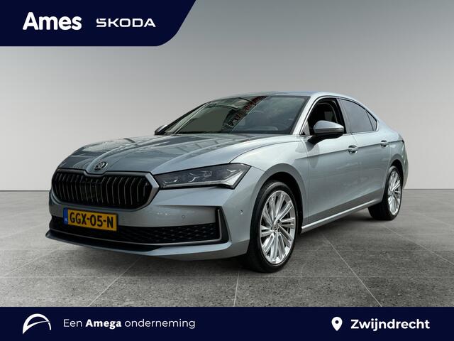 Skoda SUPERB 1.5 150pk TSI MHEV First Edition Winterpakket | Lichtmetalen velgen 19" Veritate zilver | Stoelventilatie en massagefunctie vóór