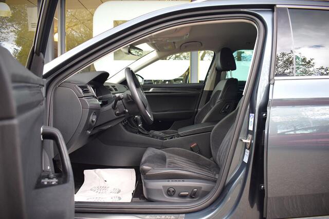 Skoda SUPERB Combi 1.4 TSI iV Sportline Business
