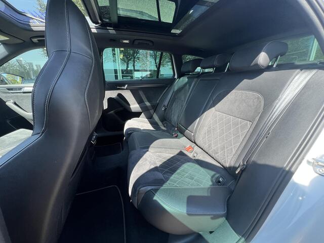 Skoda SUPERB Combi 1.4 TSI iV Sportline Business Automaat 218PK | Panoramadak | Navigatie | Memory Seats | Adaptieve Cruise Control | Trekhaak