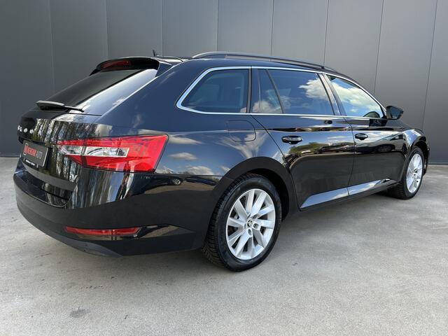 Skoda SUPERB 1.4 TSI iV 1e EIGENAAR VIRTUAL COCKPIT CAMERA MEMORY STOEL LED NAVI ECC CRUISE