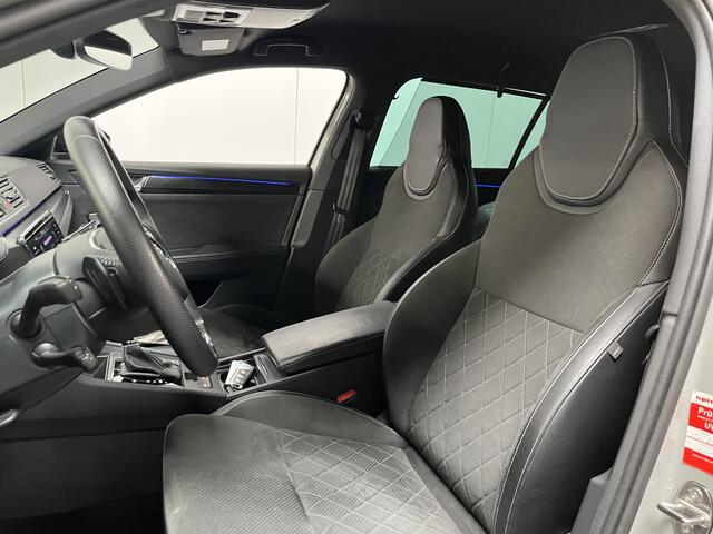 Skoda SUPERB Combi 1.4 TSI iV Sportline / AUTOMAAT/ DCC/ TREKHAAK/ STUUR+STOELVERWARM./ MEMORY SEAT/ DODEHOEK/ PARK.SENSOR.V+A/ CAMERA/ SMARTLINK/ ACC/ KEYLESS/ ELEK.ACHTERKLEP/ DAB/ NAVI/ CLIMA/ LED/ 19'' LMV