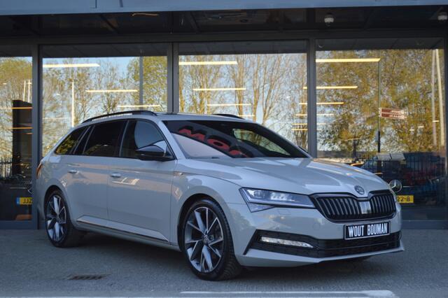 Skoda SUPERB Combi 1.5 TSI ACT Sportline Led Leder Panorama Virtual Camera Keyless Pdc