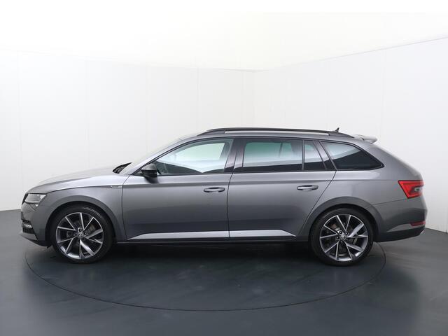 Skoda SUPERB Combi 1.4 TSI iV Sportline Business | 218 PK | SoH 100% | Matrix LED koplampen | Adaptive cruise control | 19" LM velgen | Apple Carplay/Android Auto |