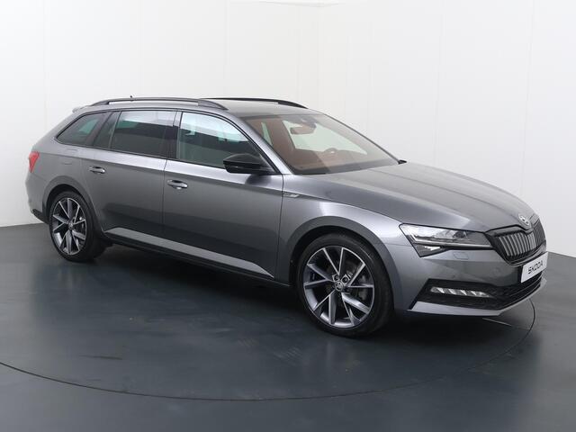 Skoda SUPERB Combi 1.4 TSI iV Sportline Business | 218 PK | SoH 100% | Matrix LED koplampen | Adaptive cruise control | 19" LM velgen | Apple Carplay/Android Auto |