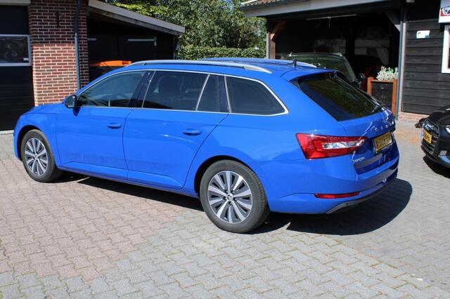 Skoda SUPERB 1.4 TSI IV Hybride Business Edition - memory stoelverwarming navi