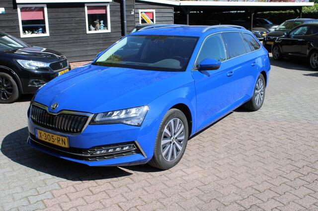 Skoda SUPERB 1.4 TSI IV Hybride Business Edition - memory stoelverwarming navi