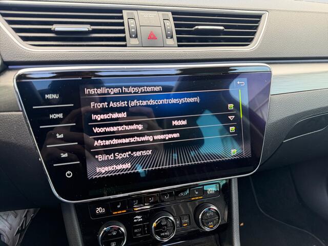 Skoda SUPERB Combi 1.5 TSI ACT Sportline Aut- Panoramadak, Full Memory, Leder Interieur, Trekhaak, Xenon led