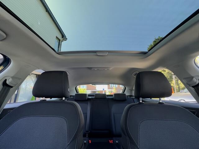 Skoda SUPERB 1.4 TSI iV AUT6 EDITION PLUS PANODAK NAVI CAMERA DIGI-DASH APPLE-CARPLAY LED LMV PDC