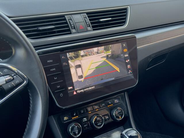 Skoda SUPERB 1.4 TSI iV AUT6 EDITION PLUS PANODAK NAVI CAMERA DIGI-DASH APPLE-CARPLAY LED LMV PDC