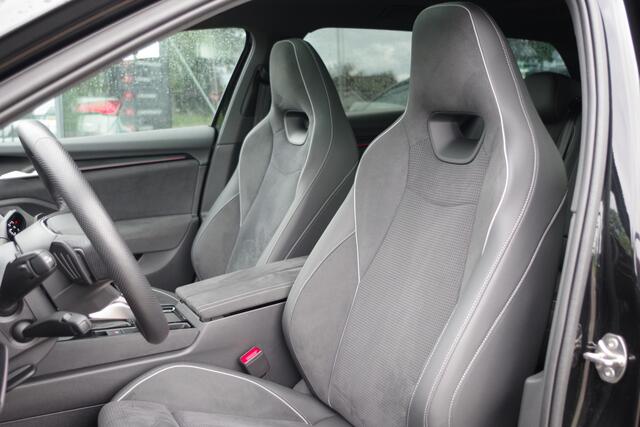 Skoda SUPERB Combi 1.5 TSI PHEV 204 PK Sportline, Panoramadak, Trekhaak, Head-Up Display