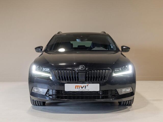 Skoda SUPERB Combi 1.5 TSI ACT Sportline Business / 150pk / Stoelverwarming / Elektrische stoelverstelling met geheugen /