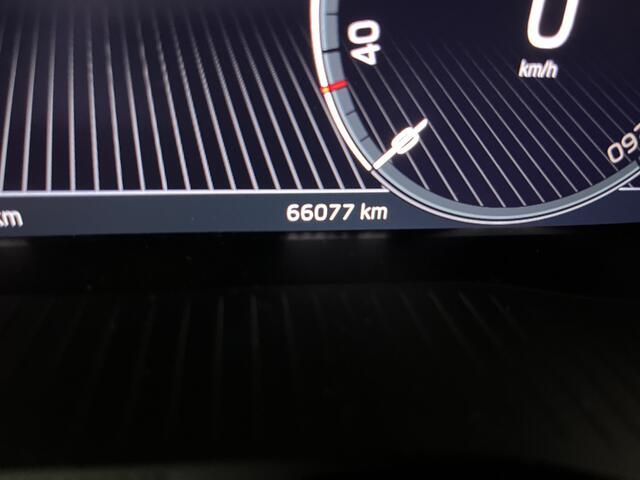 Skoda SUPERB Combi 1.4 TSI iV Laurin & Klement / AUTOMAAT/ LEER/ TREKHAAK/ STANDKACHEL/ DCC/ ACC/ PARK.SENSOR.V+A/ 360 CAMERA/ MEMORY SEAT/ STOELVERWARM./ DODEHOEK/ SMARTLINK/ KEYLESS/ ELEK.ACHTERKLEP/ NAVI/ DAB/ CLIMA/ LED/ 19'' LMV