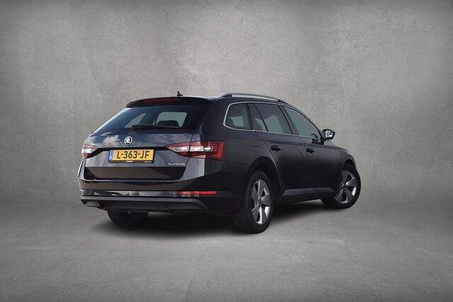 Skoda SUPERB Combi 1.4 TSI ACT Style Business | AppleCarplay | Stoelverw. | Leder | Adaptive