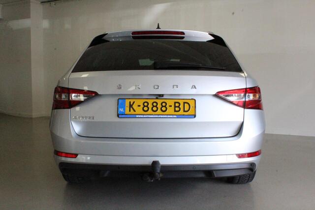Skoda SUPERB Combi 1.5 TSI ACT Business Edition | TREKHAAK | CARPLAY | SFEER | ACC | BLINDSPOT | DAB | STOEL-VERW | LED |