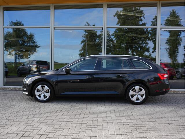 Skoda SUPERB Combi 1.5 TSI ACT Business Edition | Navigatie | Stoelverwarming | Android/Apple Carplay