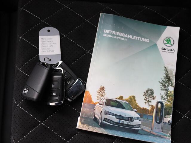 Skoda SUPERB Combi 1.4 TSI iV Sportline Business | Trekhaak | Virtual Cockpit | ACC | Standkachel!
