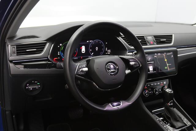 Skoda SUPERB Combi 1.4 TSI iV 218 PK Laurent & Klement PHEV, Trekhaak, Panoramadak, Canton-Sound, Adap. Cruise Control, Memory