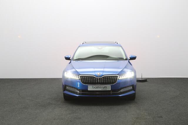 Skoda SUPERB Combi 1.4 TSI iV 218 PK Laurent & Klement PHEV, Trekhaak, Panoramadak, Canton-Sound, Adap. Cruise Control, Memory