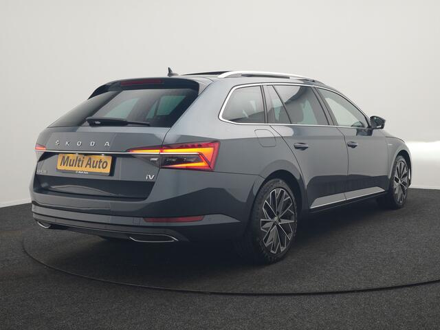 Skoda SUPERB Combi 1.4 TSI iV Laurin & Klement PHEV 218pk Dealer O.H. | Trekhaak Af Fabriek | Panodak | Adaptive Cruise | 360 Camera | Canton Audio | Lederen Comfortzetels Massage & Ventilatie & Memory | Sfeerverlichting | Keyless | Blis | Stuur Verwarmd | Plug In Hyb