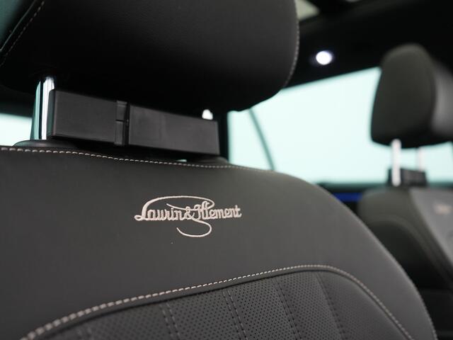 Skoda SUPERB Combi 1.4 TSI iV Laurin & Klement PHEV 218pk Dealer O.H. | Trekhaak Af Fabriek | Panodak | Adaptive Cruise | 360 Camera | Canton Audio | Lederen Comfortzetels Massage & Ventilatie & Memory | Sfeerverlichting | Keyless | Blis | Stuur Verwarmd | Plug In Hyb