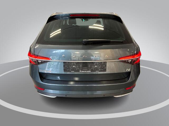 Skoda SUPERB Combi 1.4 TSI iV 218pk DSG Laurin & Klement · Panoramadak · Inklap. Trekhaak · Canton Audio · Lederen Bekleding · Elek. Stoelen + Geheugen Bestuurder · Stuur- & Stoelverwarming ·