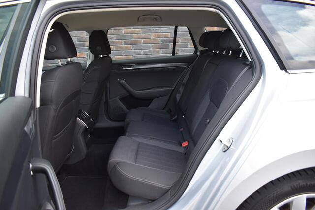 Skoda SUPERB Combi 1.4 TSI iV Business Edition Plus