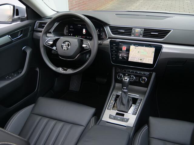 Skoda SUPERB Combi 1.4 TSI iV Style 218 Pk Automaat Navi / DAB / Apple Carplay / Pano-dak