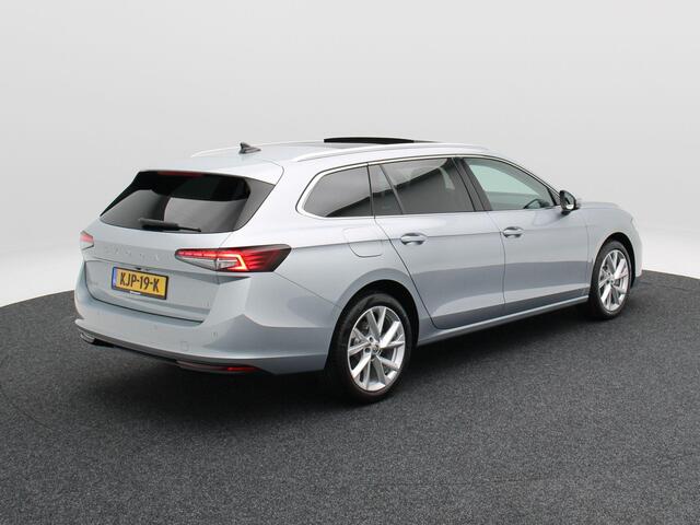 Skoda SUPERB Combi 1.5 TSi 204 Pk Automaat PHEV Edition | Stoelverwarming | Adaptive Cruise | Panorama dak | Camera | CarPlay | 18 Inch | 11.775 Km !!