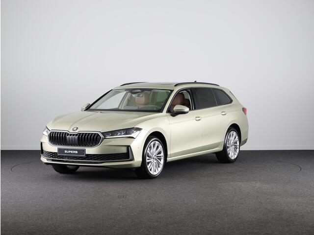 Skoda SUPERB Combi 1.5 TSI MHEV First Edition 150pk | Panoramadak | Leder | Light & View | Verlengde garantie | 19 inch Lichtmetalen velgen