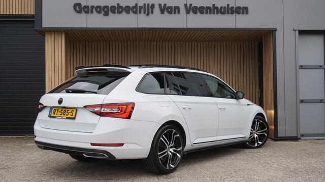 Skoda SUPERB Combi 1.8 TSI 180pk Sportline Business dsg Pano Elek.trekhaak Keyless Canton Stoelverw *NL auto* Maxton DAB 19 inch LM Cruise Standkachel *198201km*