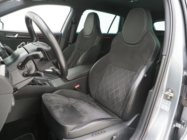 Skoda SUPERB Combi 1.4 TSI iV Sportline | Leder/Alcantara | Trekhaak | Carbon | 360 | Memory | Keyless | Adaptive Cruise