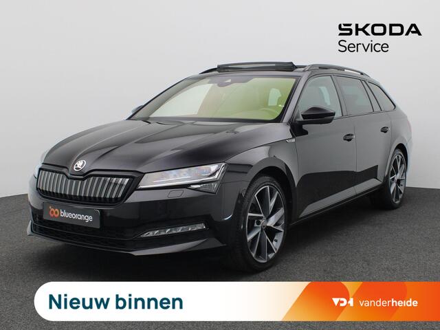 Skoda SUPERB Combi 1.4 TSI iV Sportline Business 218PK DSG Panoramadak, Trekhaak, Matrix LED-Verlichting, Side Assist, Keyless, Memorystoel, 360gr. Camera, 19" LM Velgen