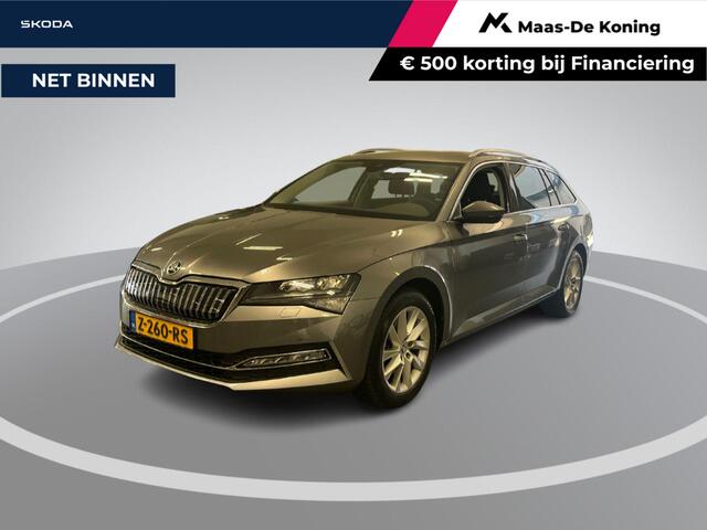 Skoda SUPERB Combi 1.4 TSI iV 218pk DSG Business Edition Plus · Camera · Inklap. Trekhaak · Stoelverwarming · Keyless · ACC · Apple/Android Car Play · Garantie t/m 17-06-2028 of 100.000km